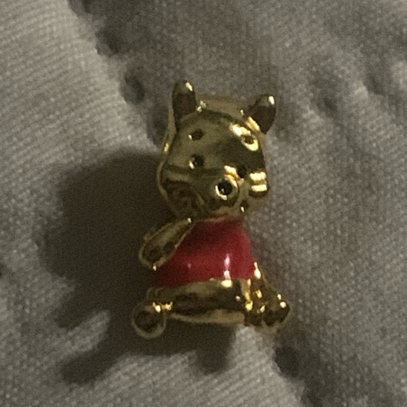 ❤️THIS PERFECT SILVER WINNIE THE POOH CHARM WILL FIT ANY PANDORA BRACELETS❤️ - Picture 2 of 2